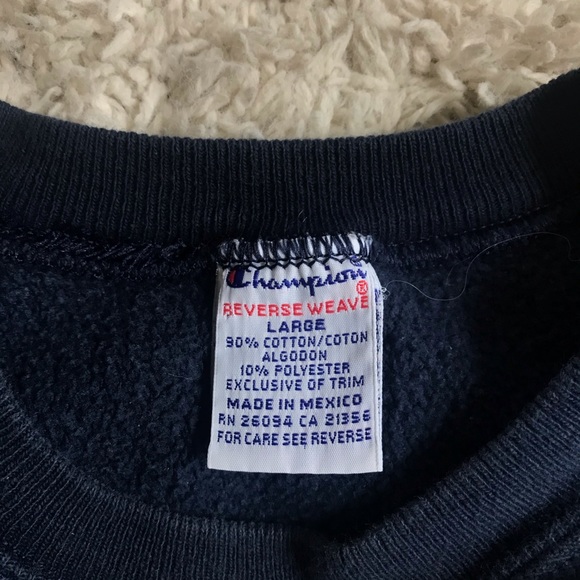 VINTAGE University of Michigan Champion Sweatshirt - Picture 3 of 5